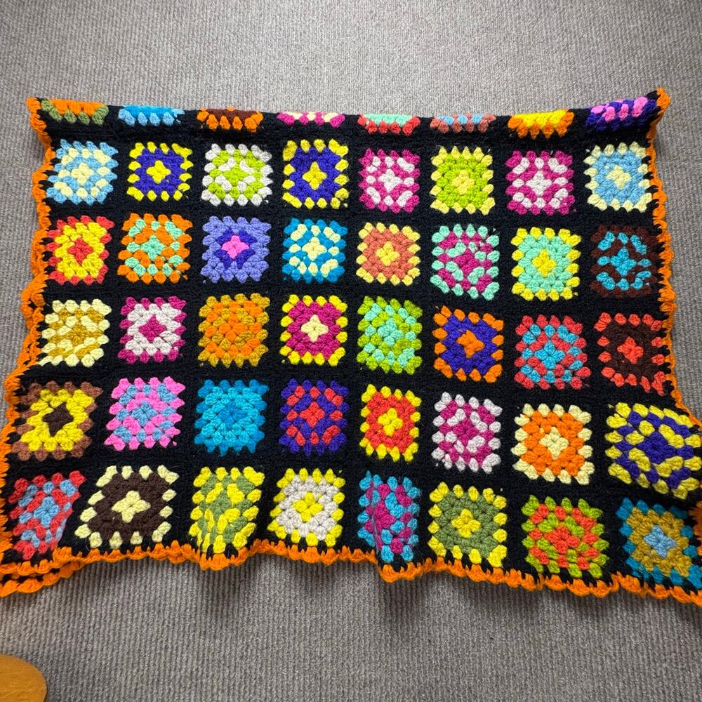 Vintage Grandma Granny Square Crochet Throw Blanket Afghan 40” x 60”